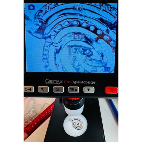 Brand New Sterling Silver 925 Midi Swirl Pendant Encrusted with Clear Crystals - Picture 10 of 10